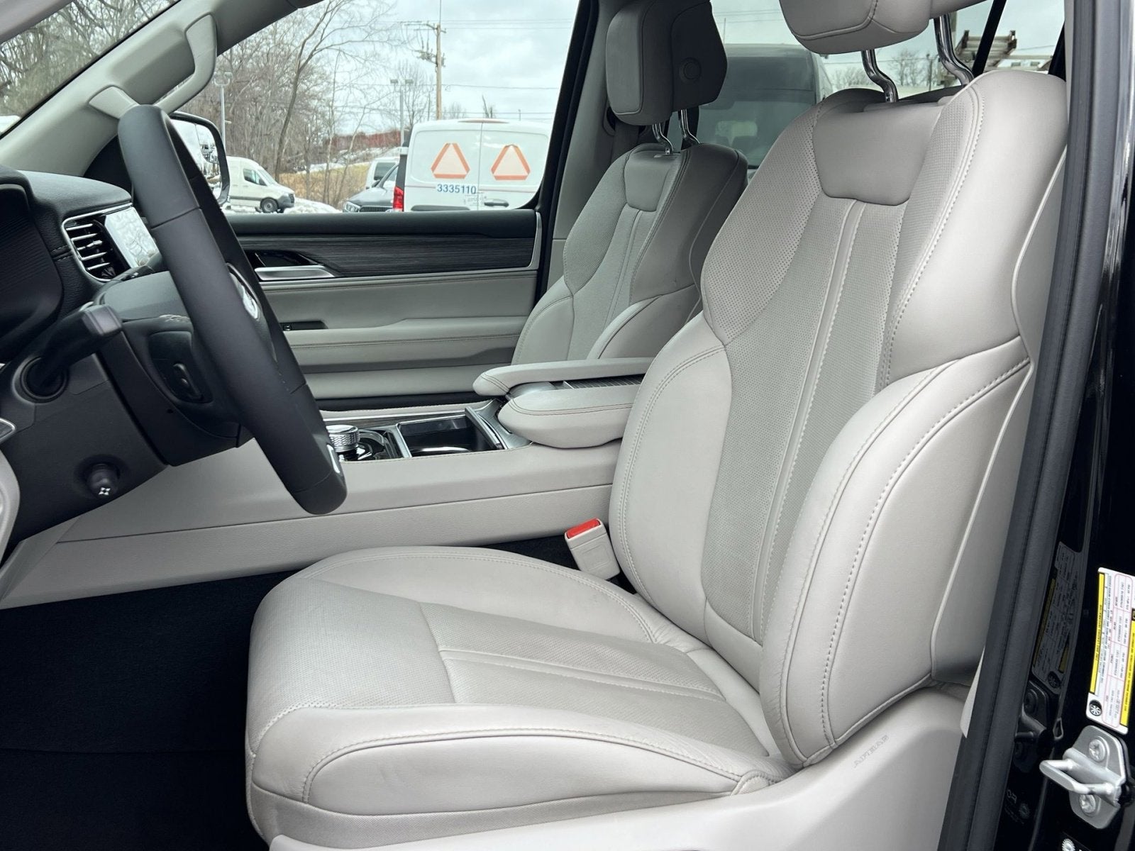 2024 Jeep Wagoneer L Series II