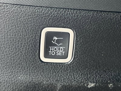 2023 Jeep Wagoneer L Series II