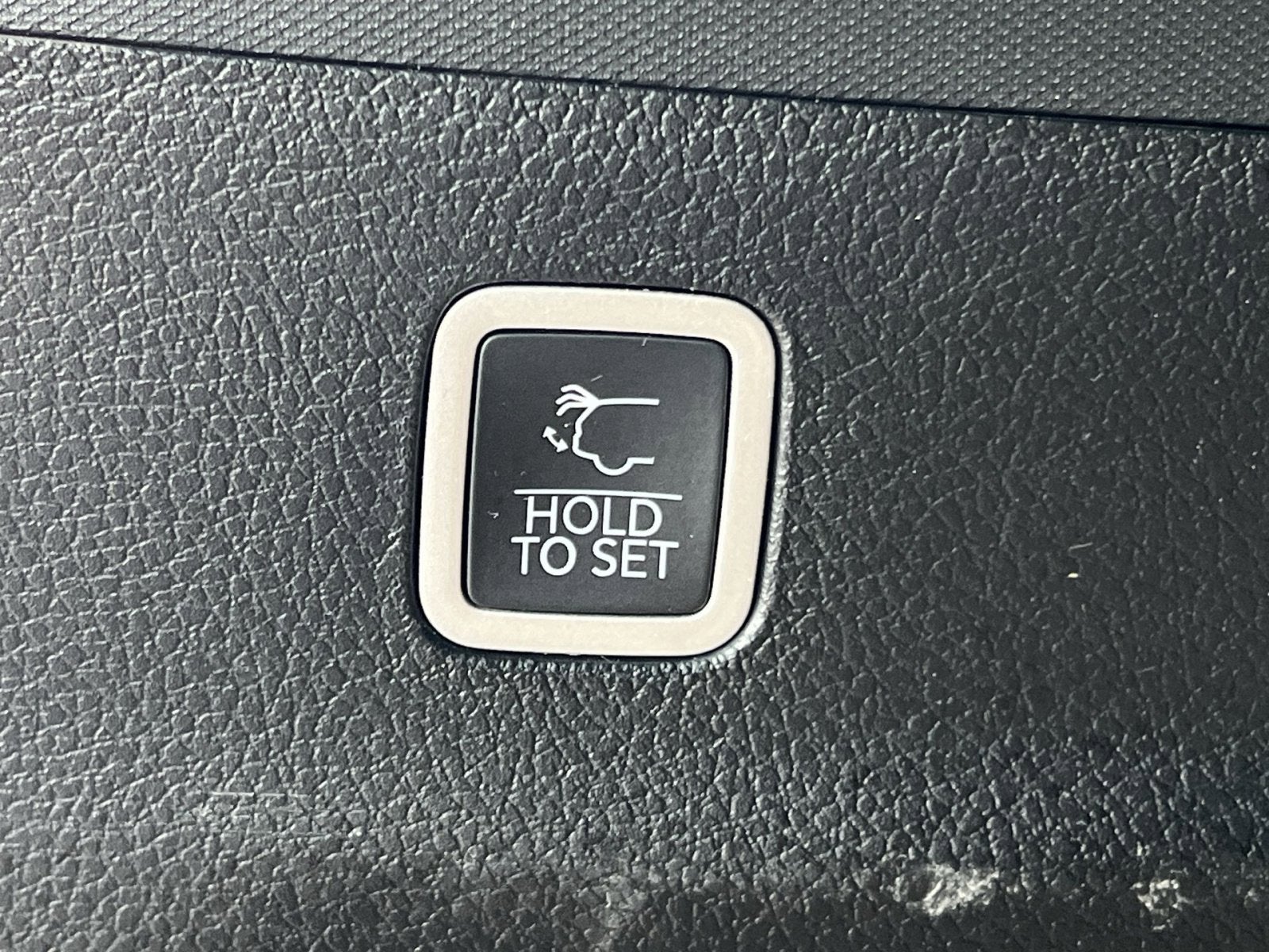 2023 Jeep Wagoneer L Series II