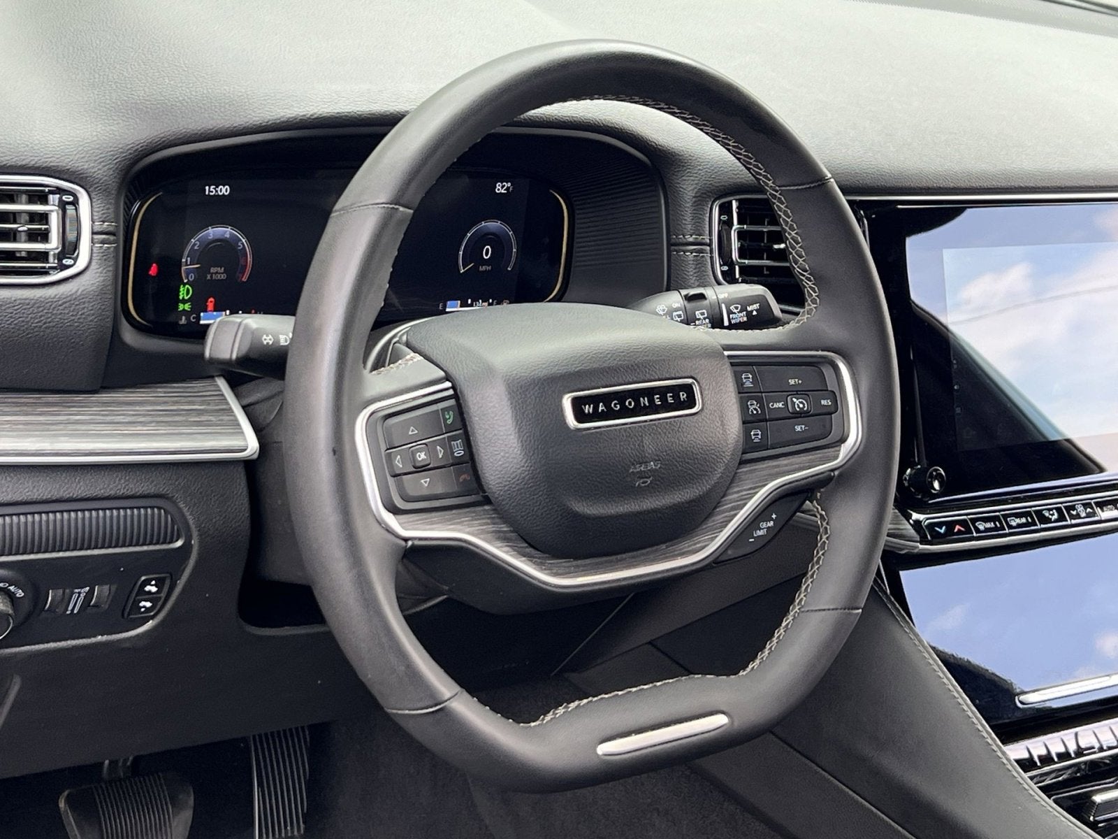 2024 Jeep Wagoneer L Series II