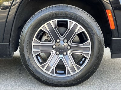 2024 Jeep Wagoneer Base