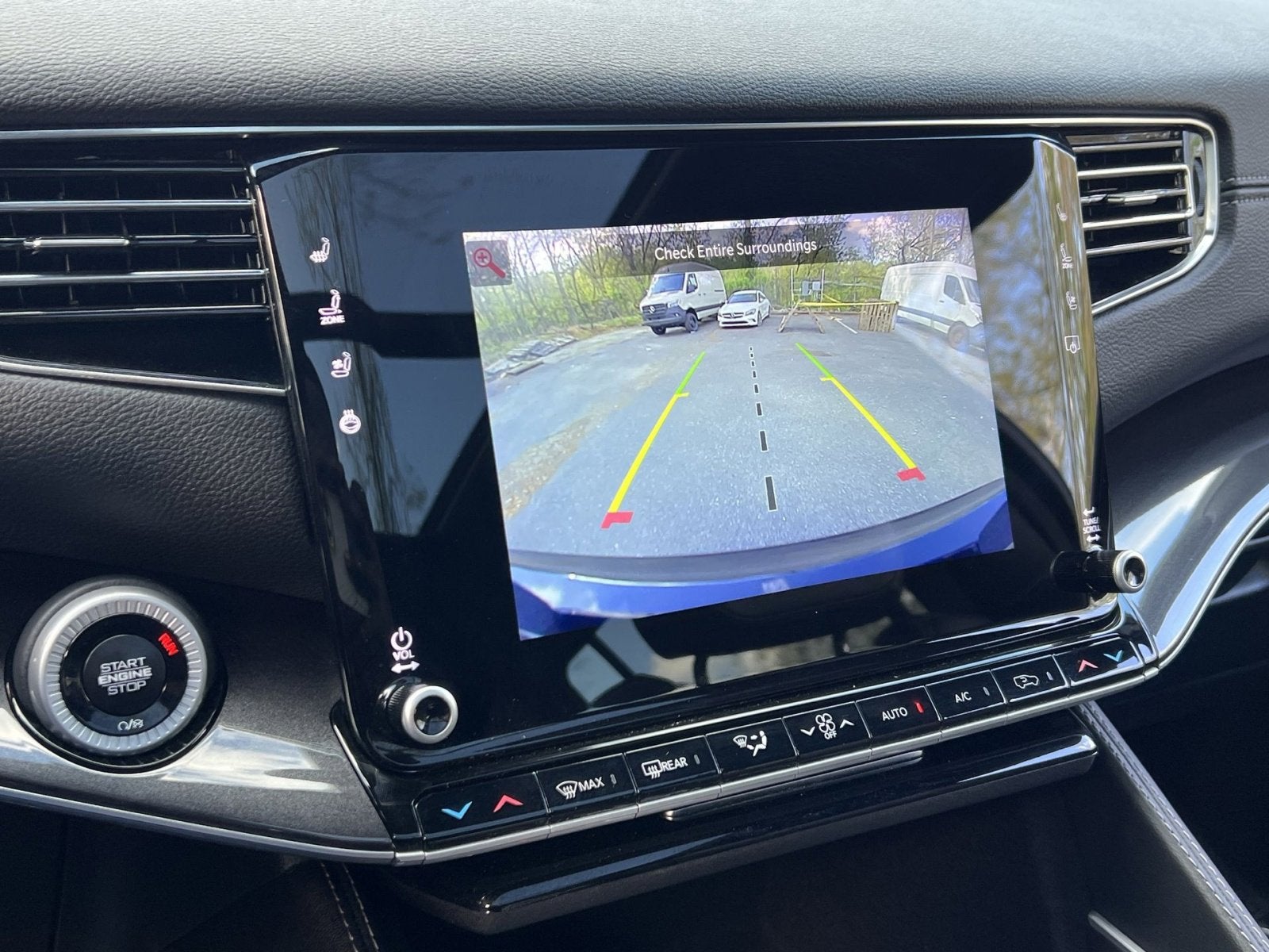 2024 Jeep Wagoneer Base