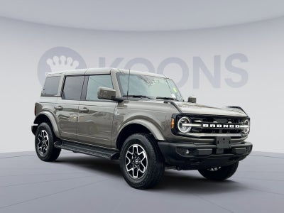 2025 Ford Bronco Outer Banks