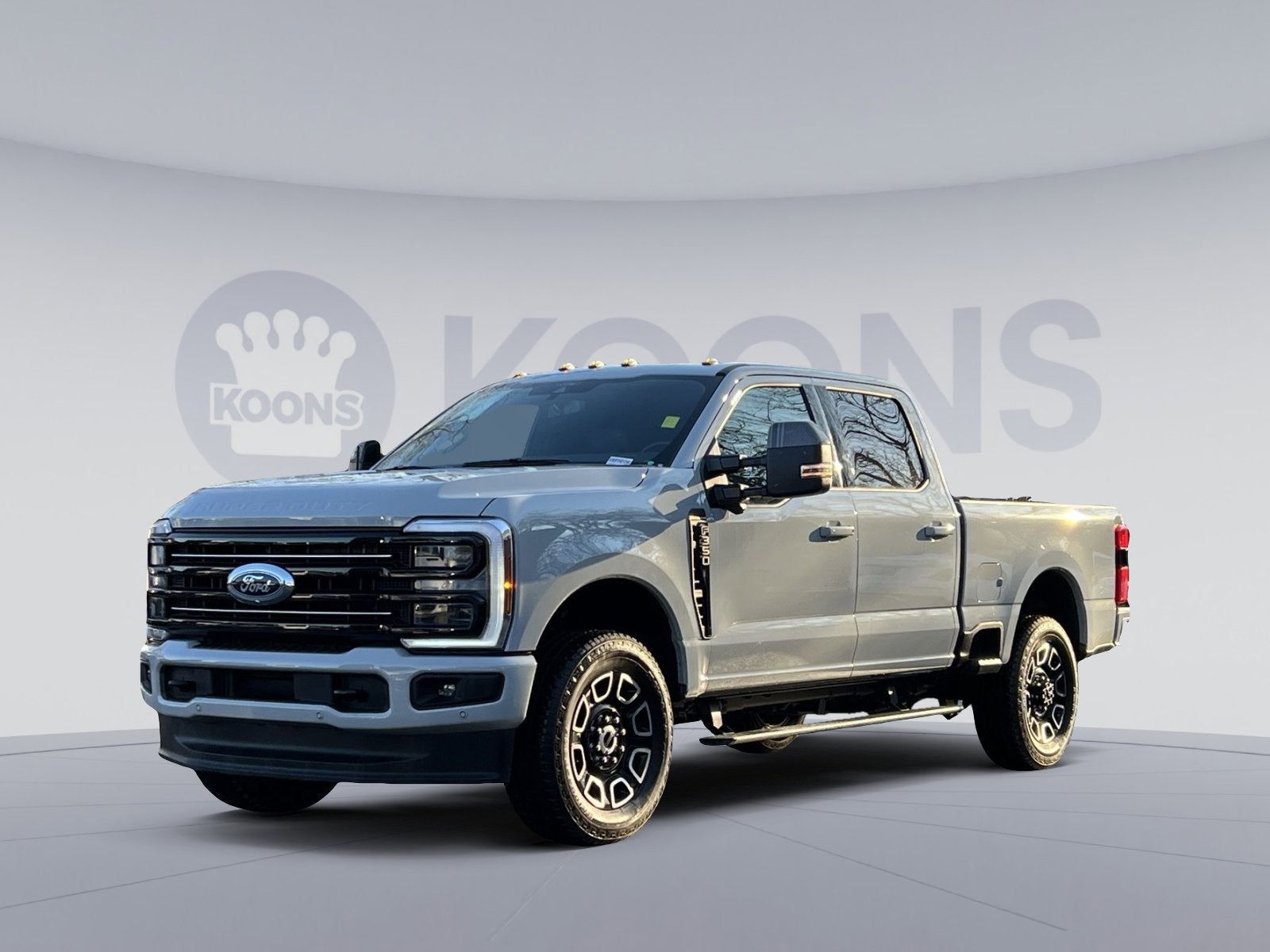 2025 Ford F-350SD Platinum