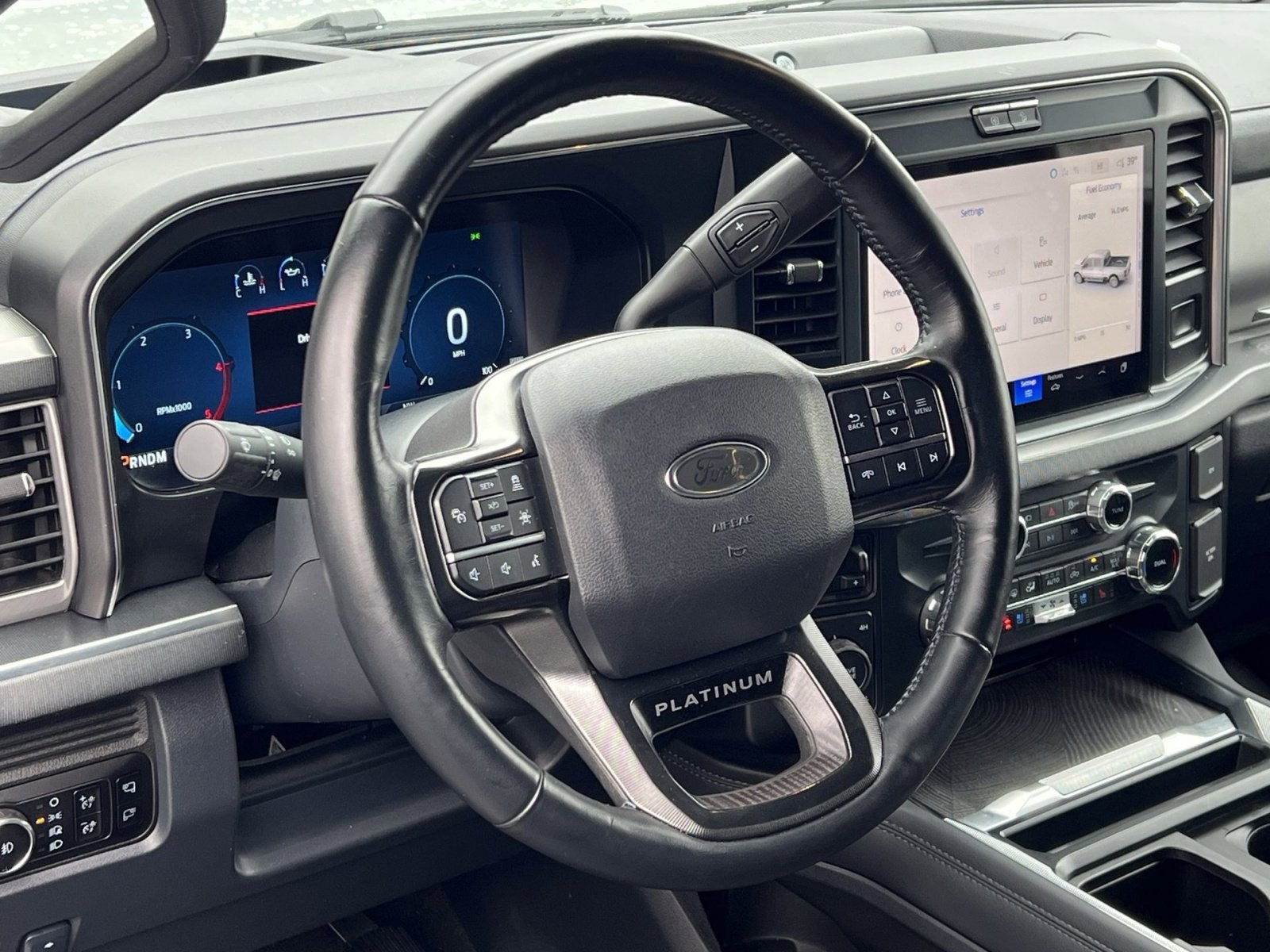 2025 Ford F-350SD Platinum