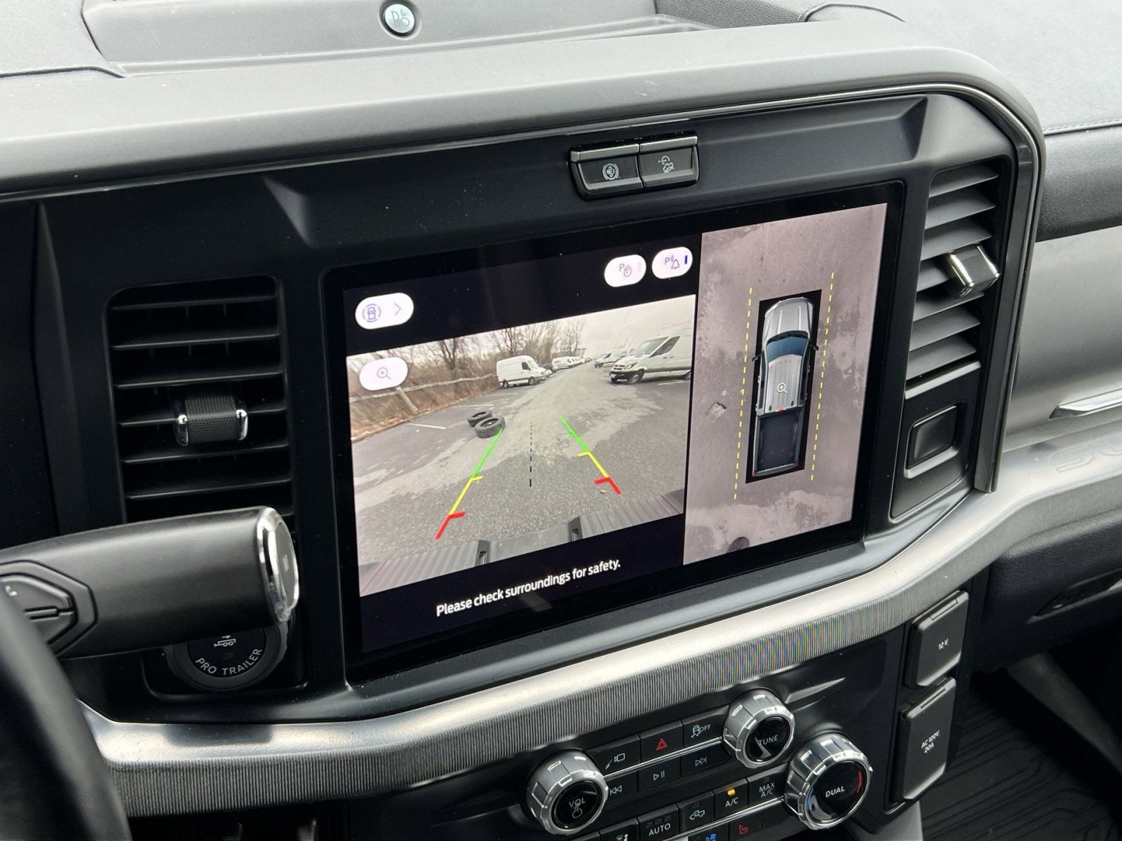 2025 Ford F-350SD Platinum