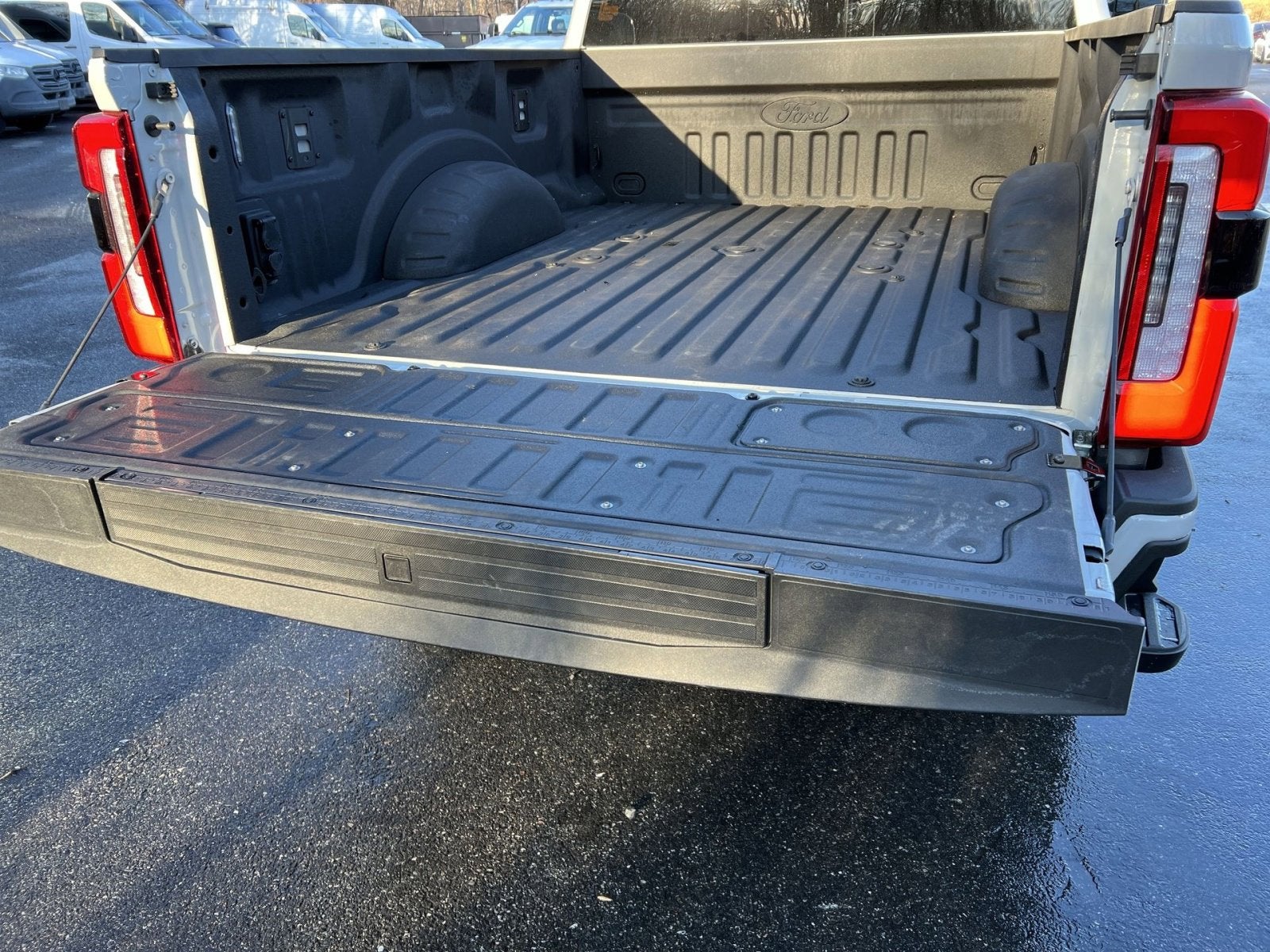 2025 Ford F-350SD Platinum