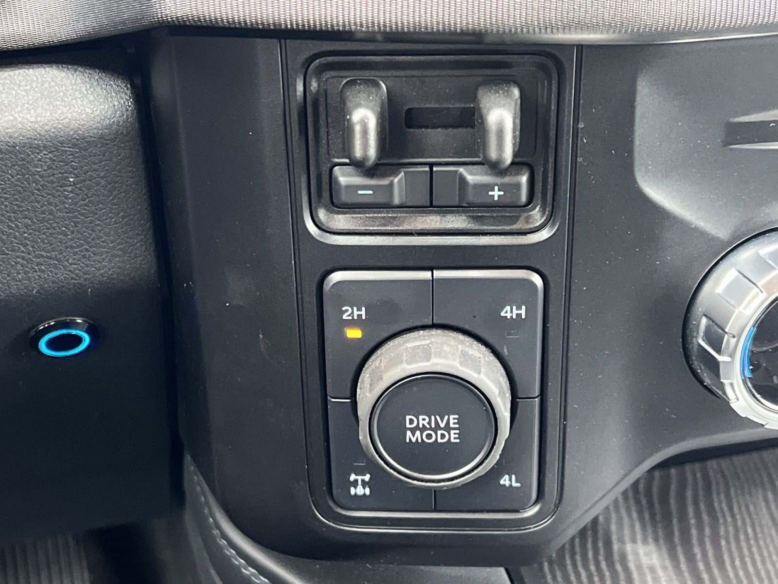 2025 Ford F-350SD Platinum