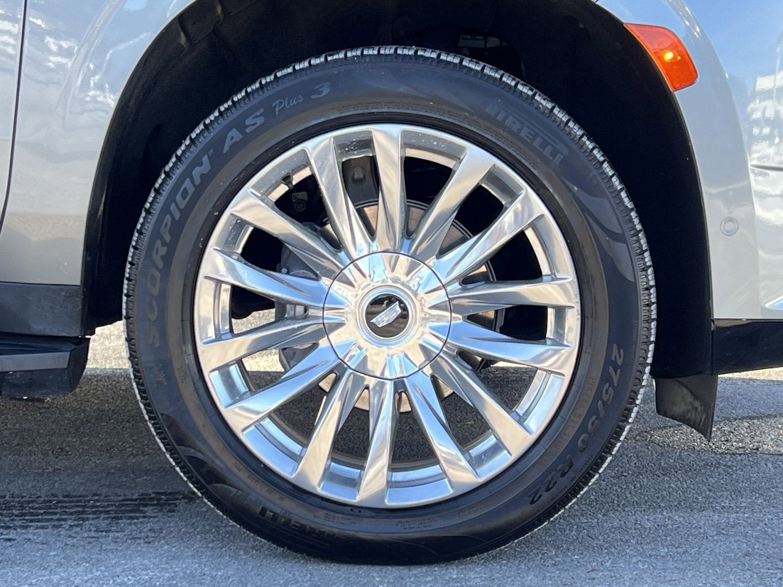 2023 Cadillac Escalade ESV Premium