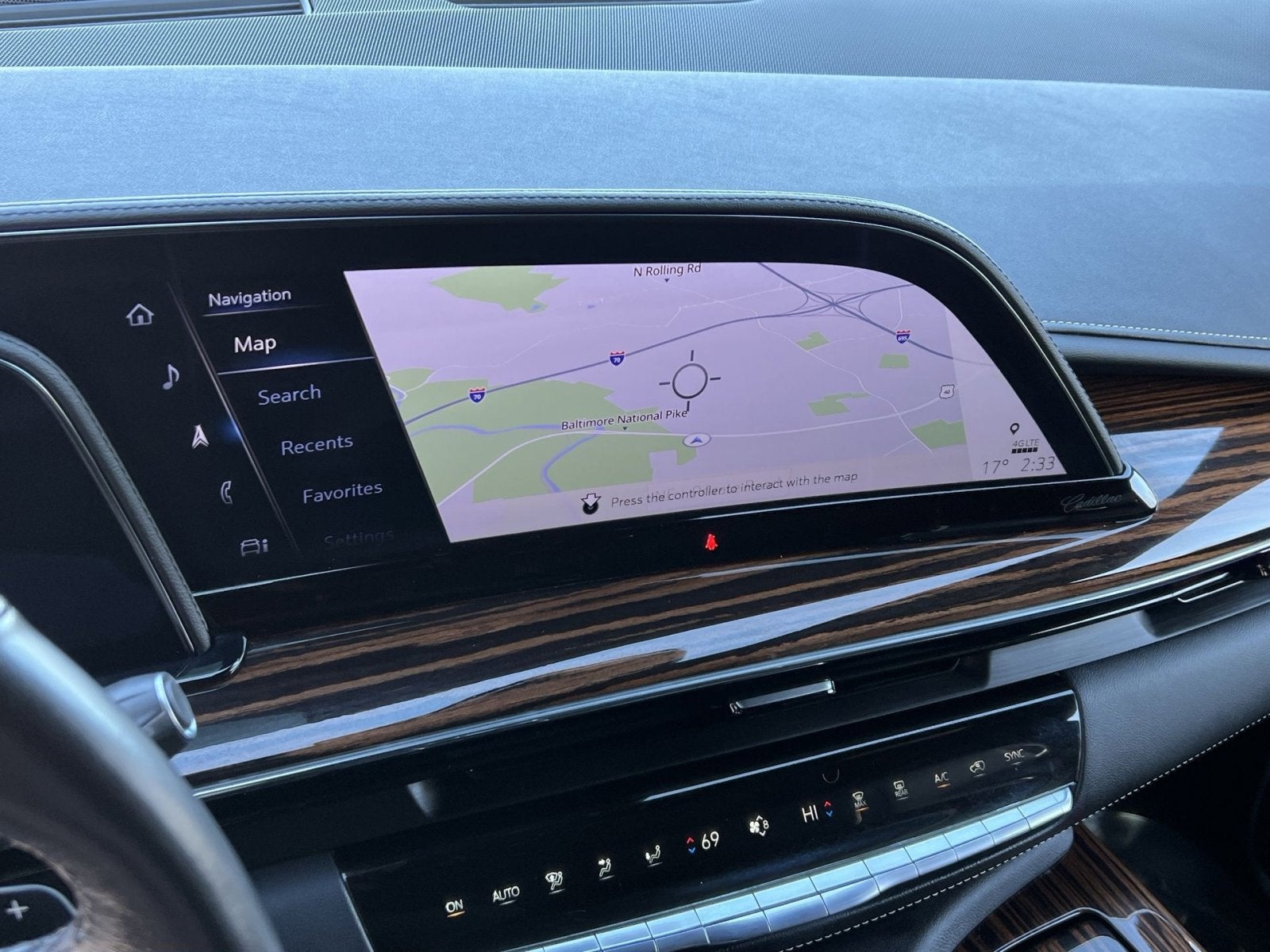 2023 Cadillac Escalade ESV Premium