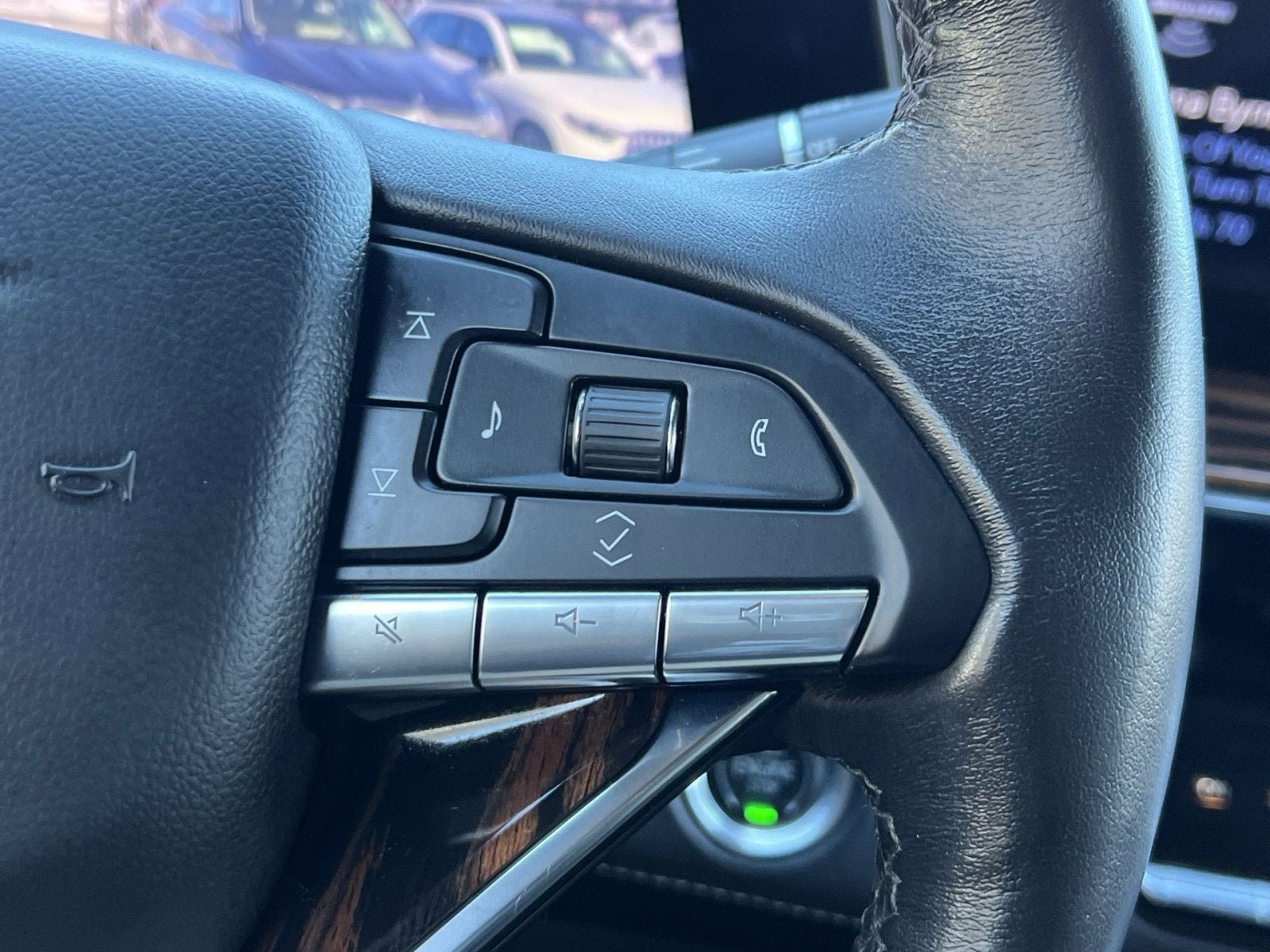 2023 Cadillac Escalade ESV Premium