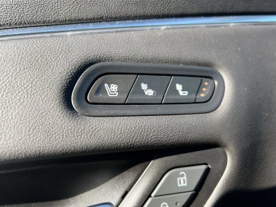 2023 Cadillac Escalade ESV Premium