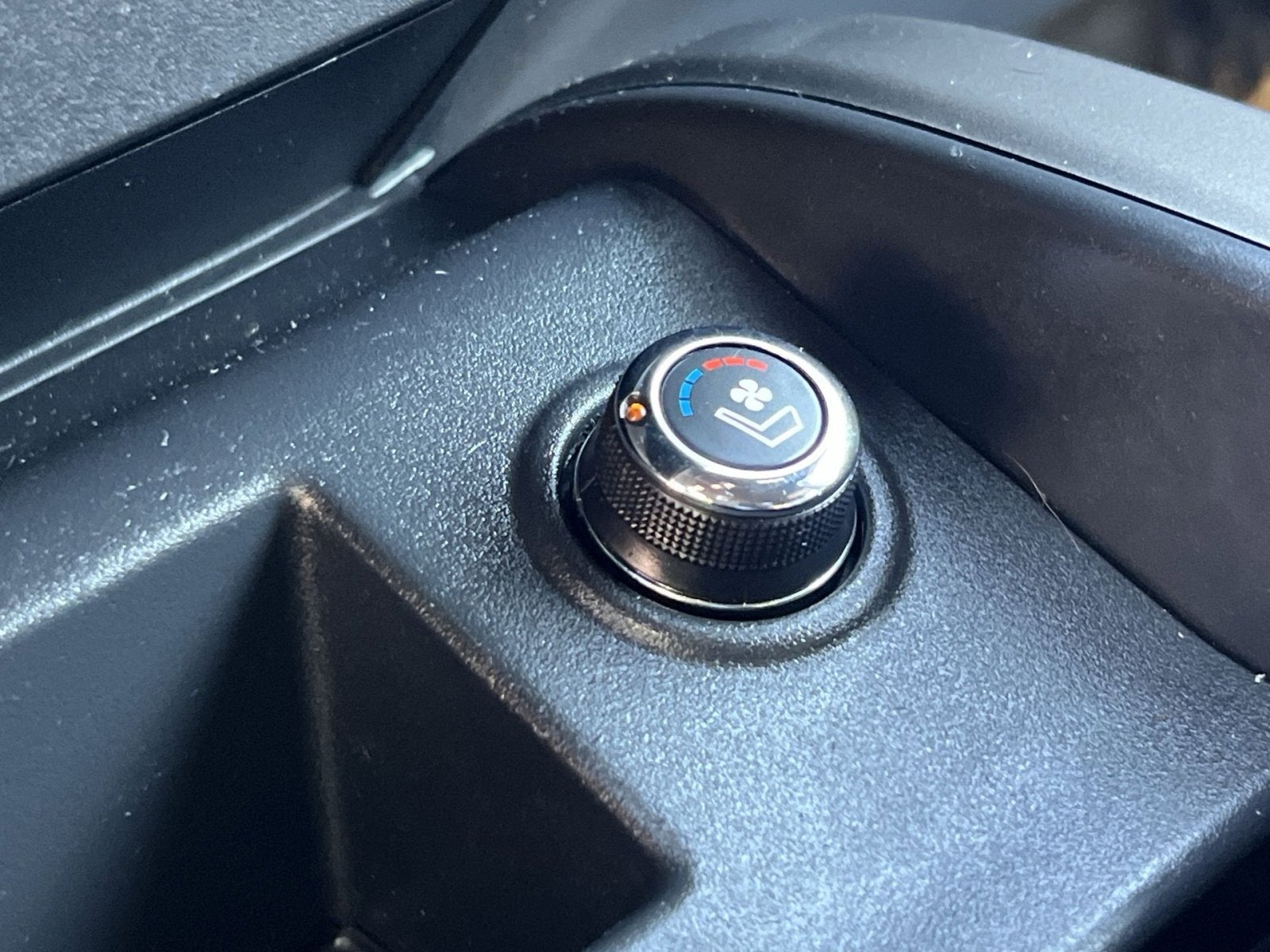 2020 Nissan Titan Platinum Reserve