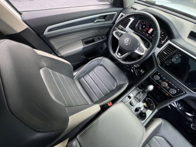 2022 Volkswagen Atlas 3.6L V6 SEL Premium R-Line
