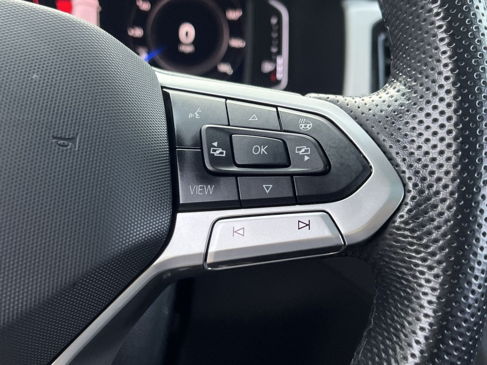 2022 Volkswagen Atlas 3.6L V6 SEL Premium R-Line