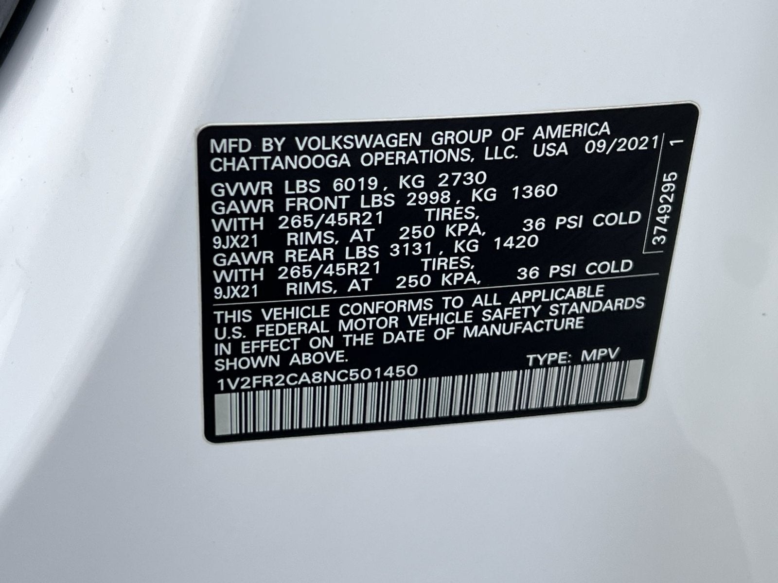 2022 Volkswagen Atlas 3.6L V6 SEL Premium R-Line