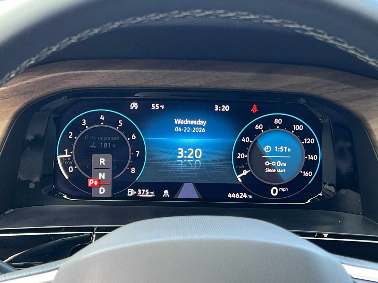 2024 Volkswagen Atlas 2.0T SE w/Technology