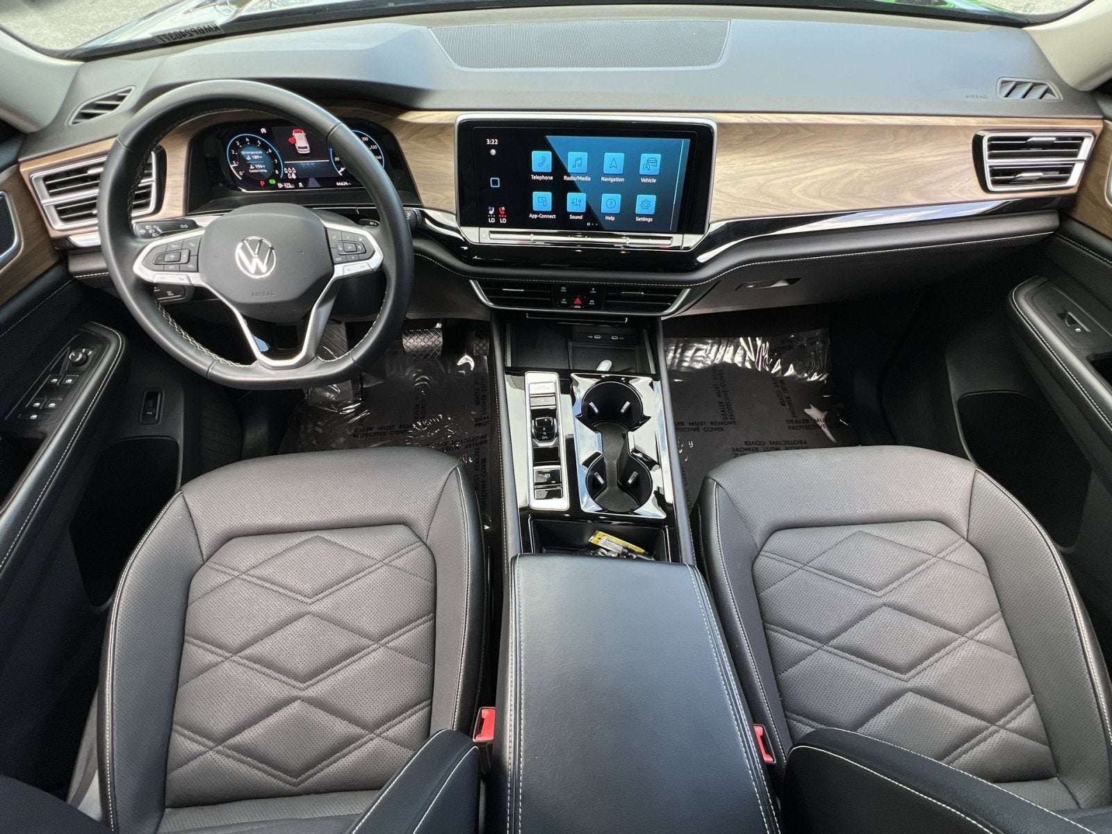 2024 Volkswagen Atlas 2.0T SE w/Technology