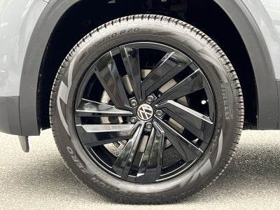 2022 Volkswagen Atlas Cross Sport 2.0T SE w/Technology