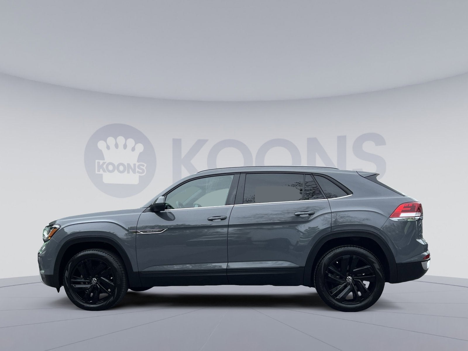 2022 Volkswagen Atlas Cross Sport 2.0T SE w/Technology