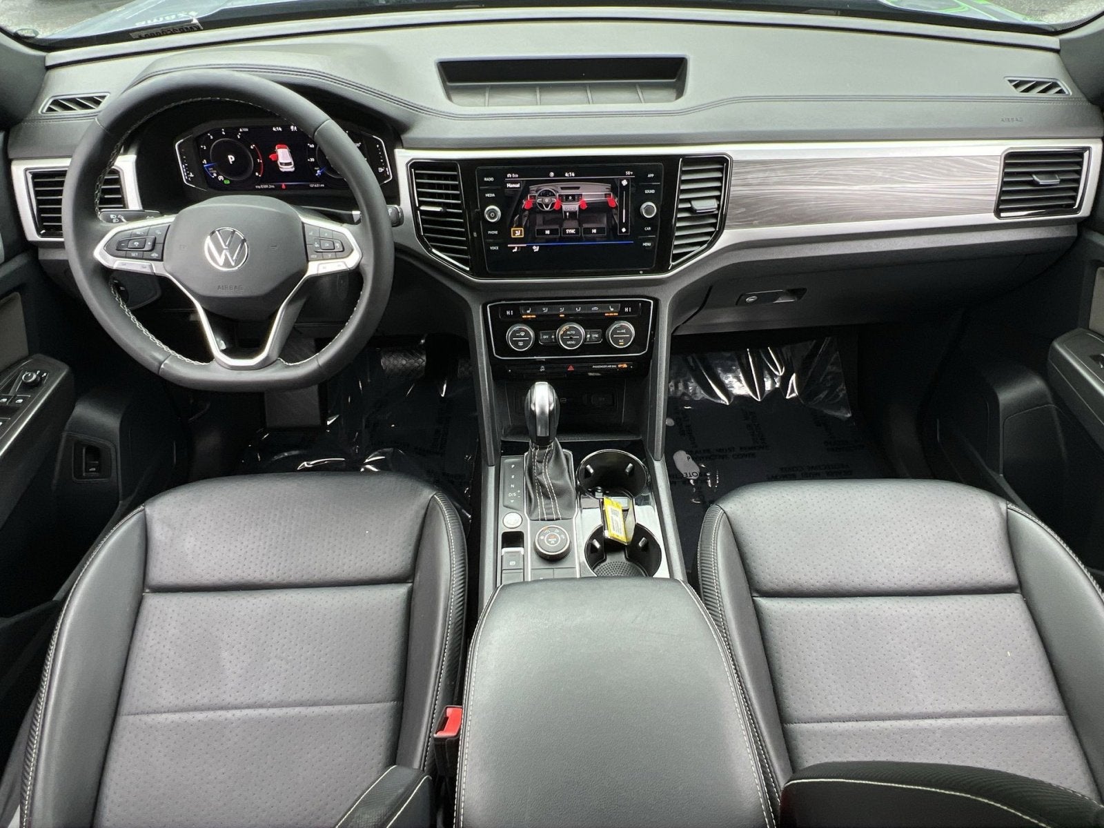 2022 Volkswagen Atlas Cross Sport 2.0T SE w/Technology