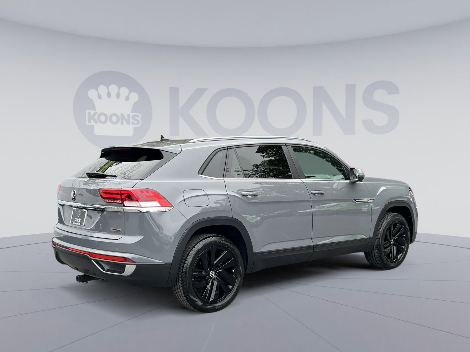 2022 Volkswagen Atlas Cross Sport 2.0T SE w/Technology