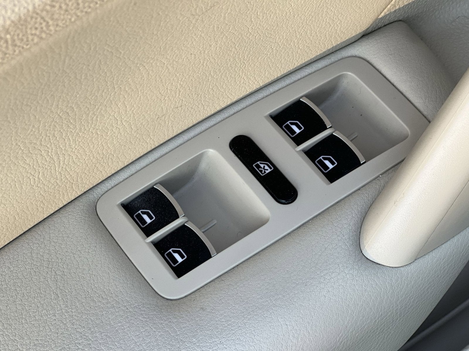 2013 Volkswagen Passat 2.5 SE