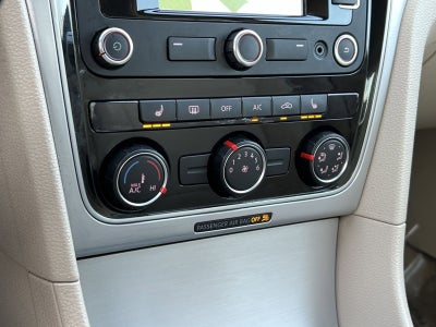 2013 Volkswagen Passat 2.5 SE