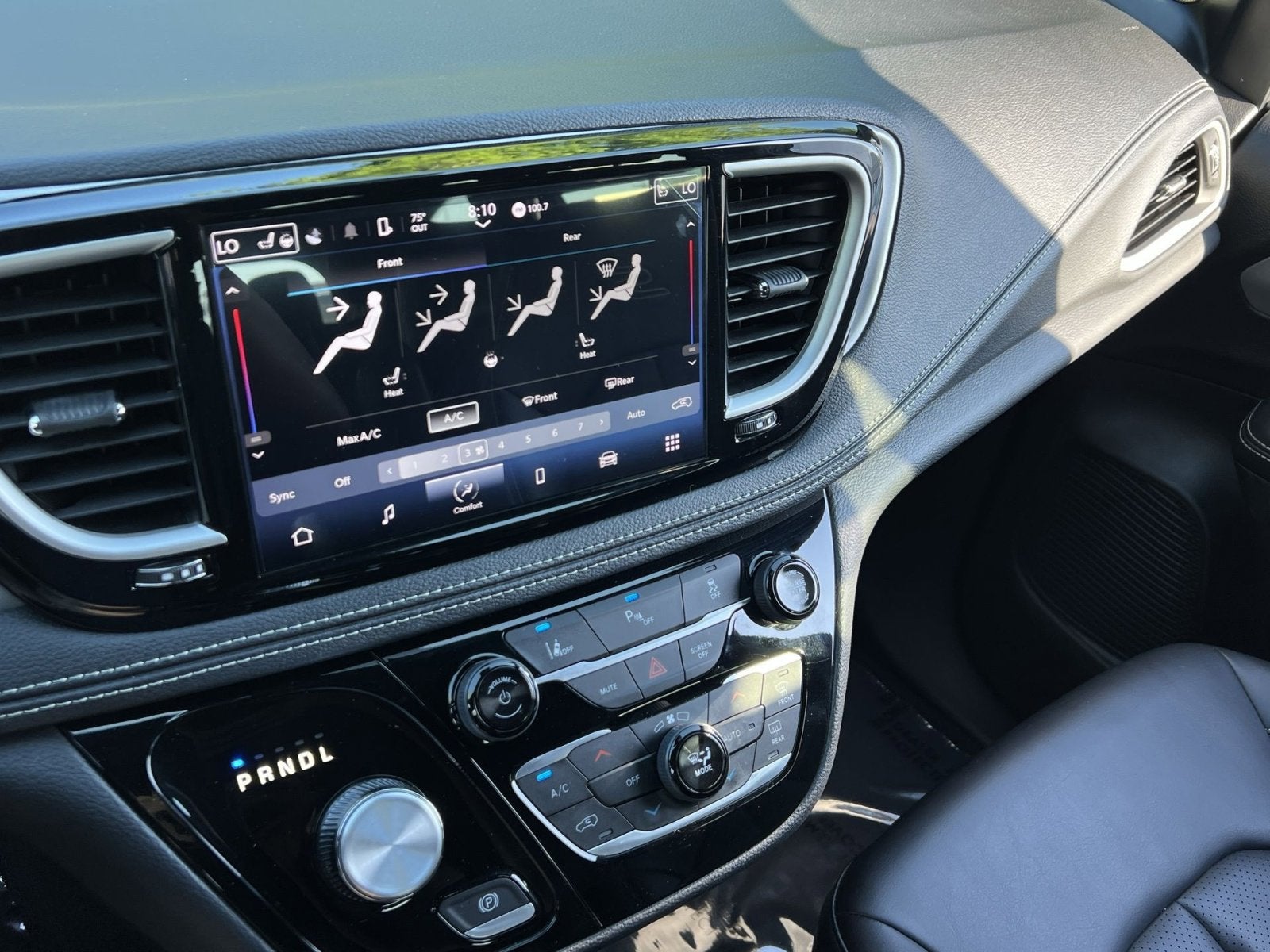 2023 Chrysler Pacifica Hybrid Touring L