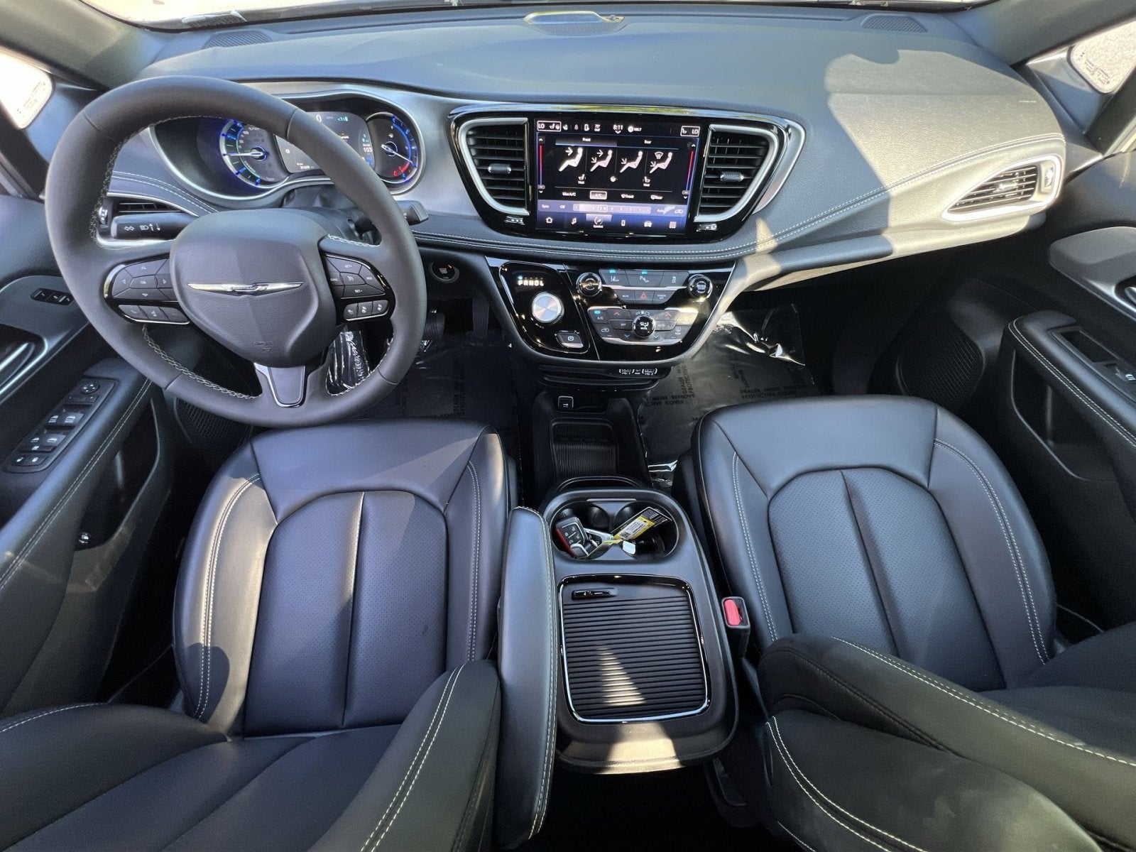 2023 Chrysler Pacifica Hybrid Touring L
