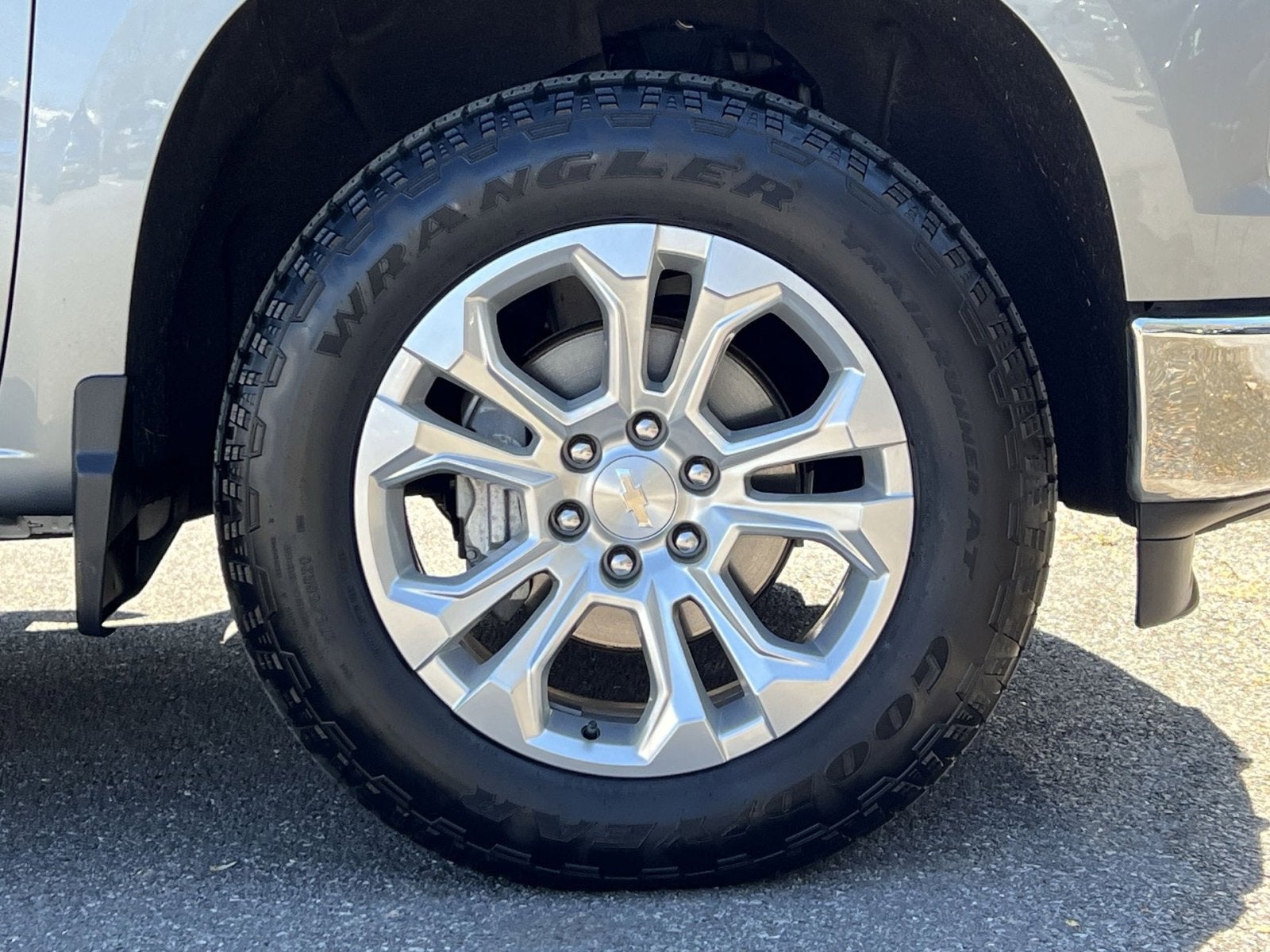 2024 Chevrolet Silverado 1500 LTZ