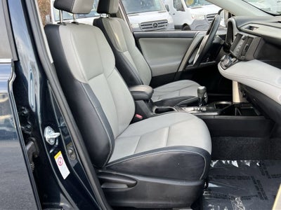 2017 Toyota RAV4 Platinum