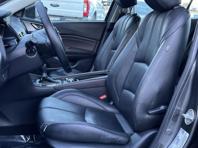 2018 Mazda Mazda3 Touring