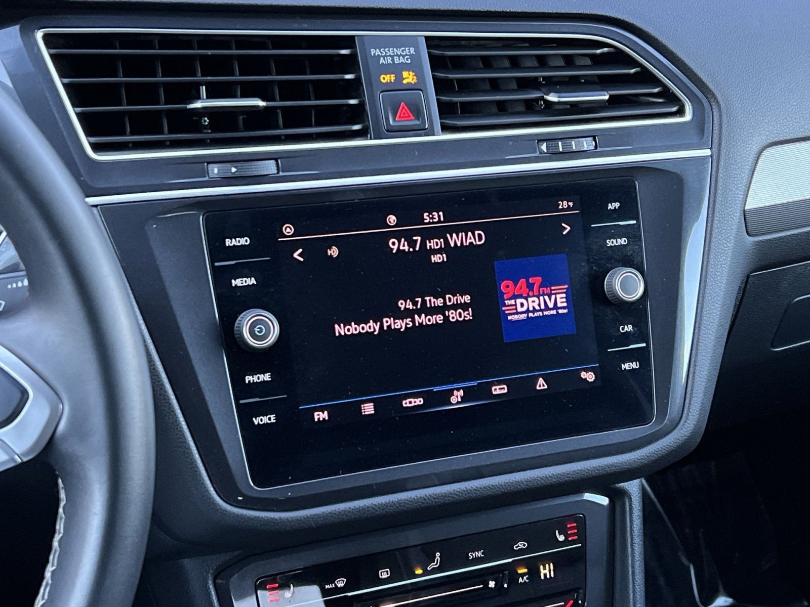 2024 Volkswagen Tiguan 2.0T SE