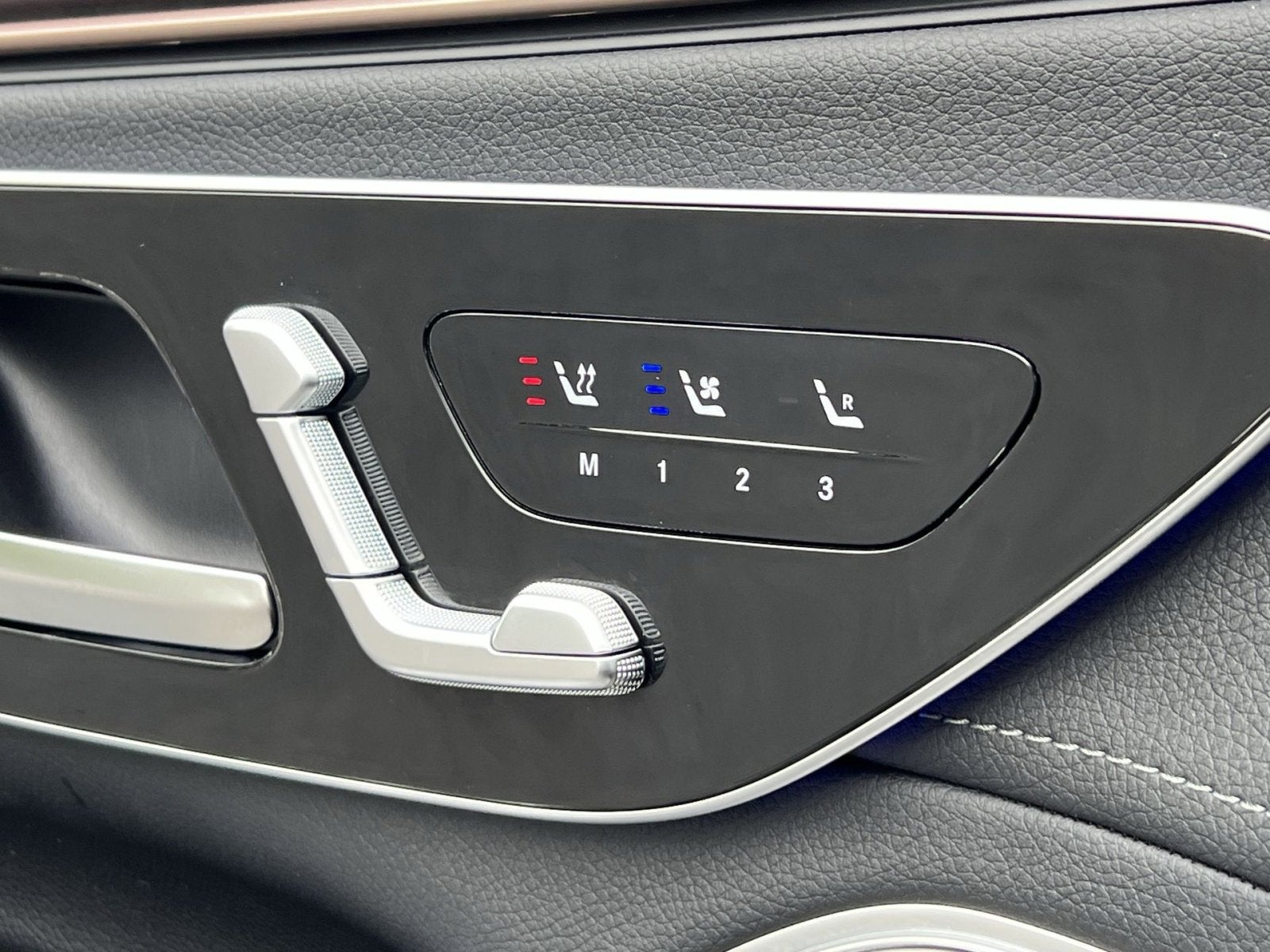2023 Mercedes-Benz EQS 450