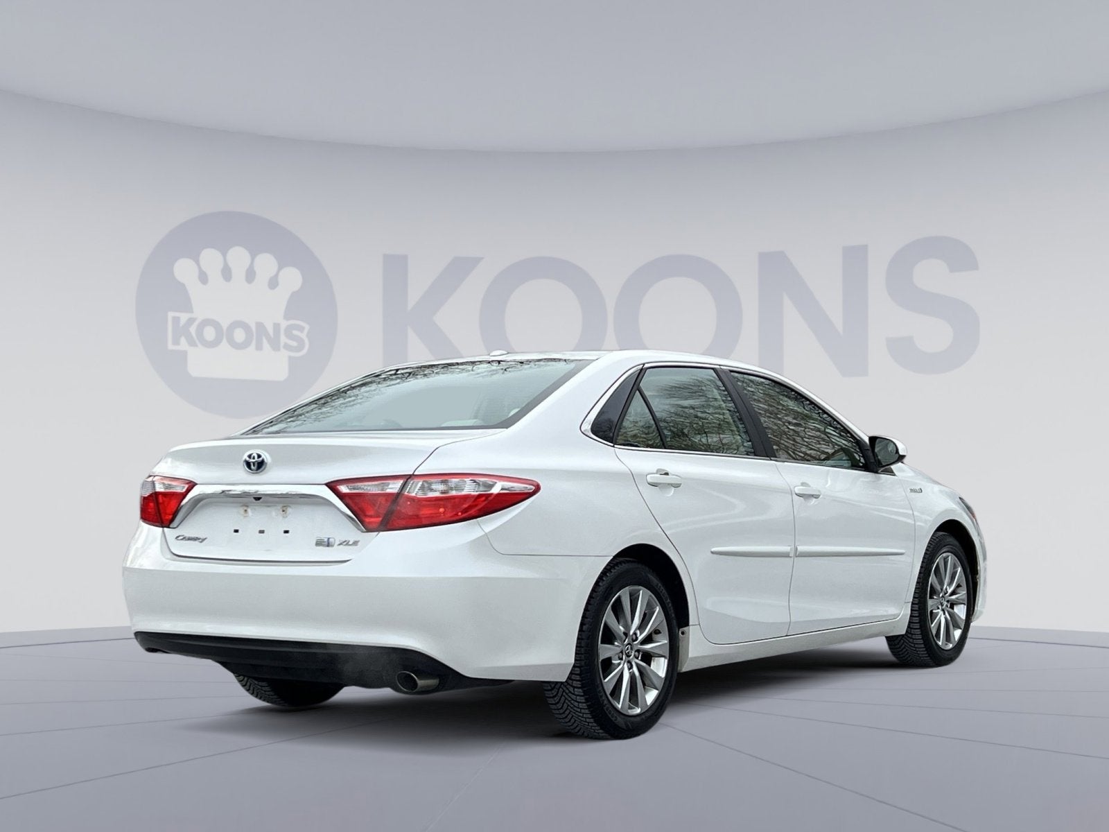 2015 Toyota Camry Hybrid LE