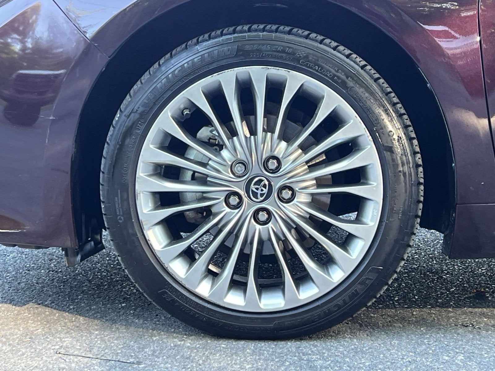 2017 Toyota Avalon XLE