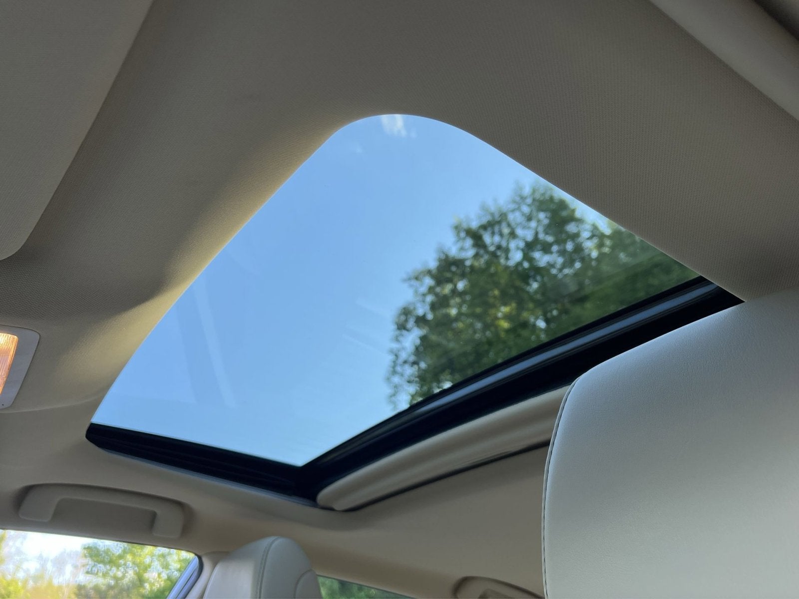 2017 Toyota Avalon XLE