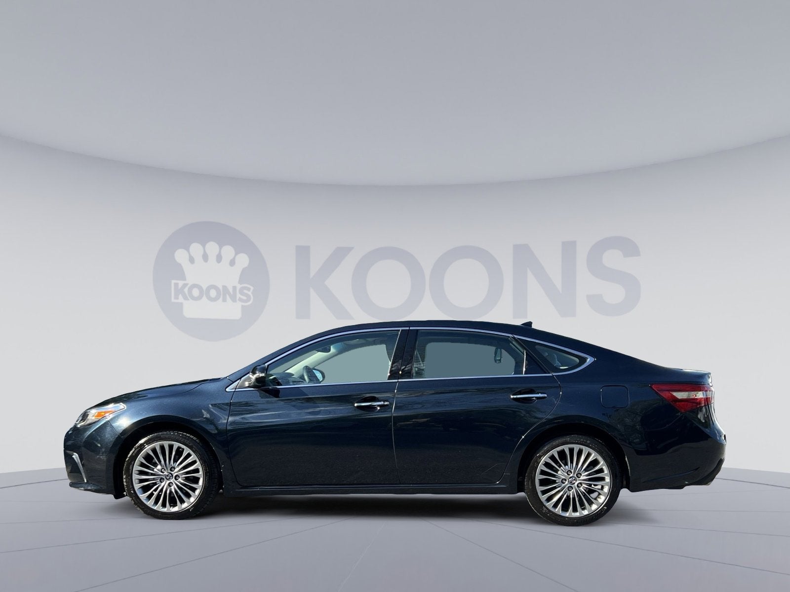 2017 Toyota Avalon XLE