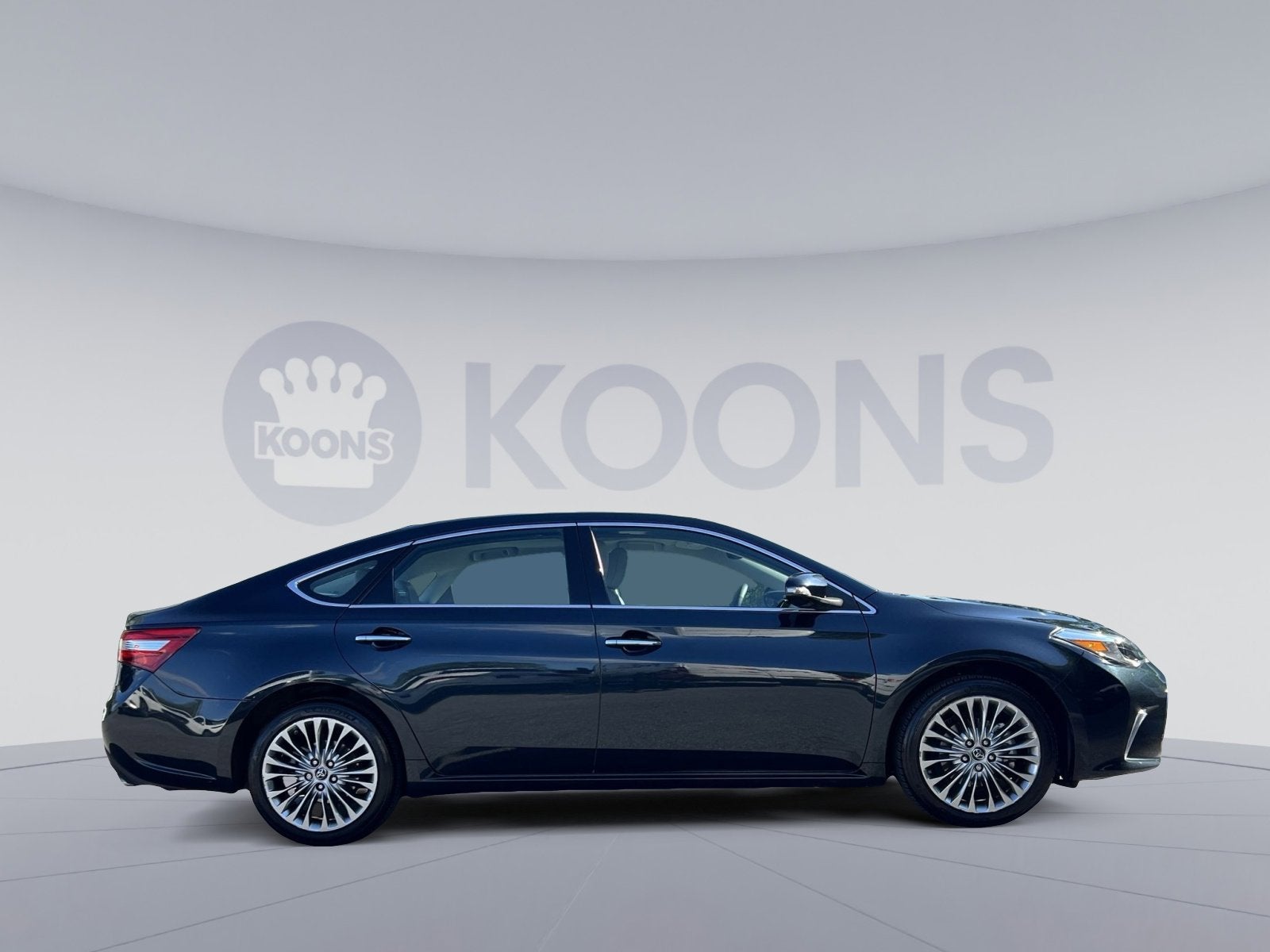 2017 Toyota Avalon XLE