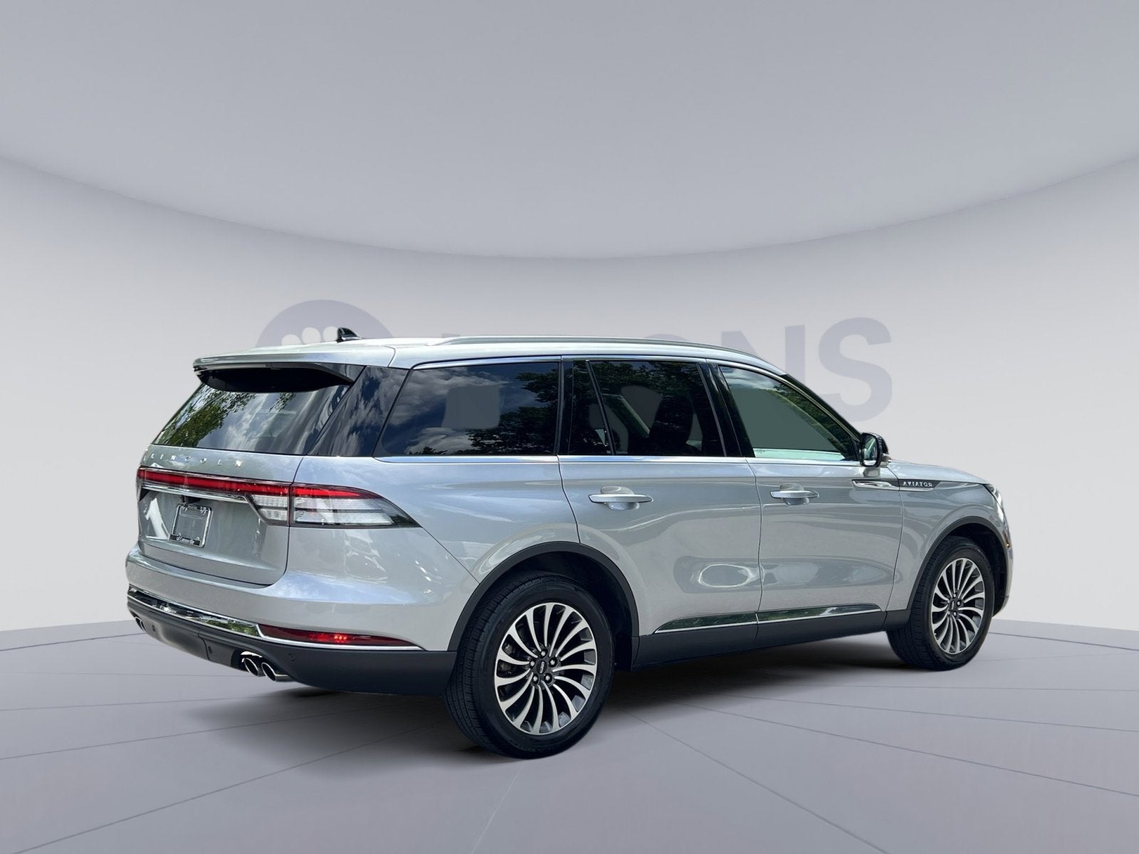 2022 Lincoln Aviator Standard