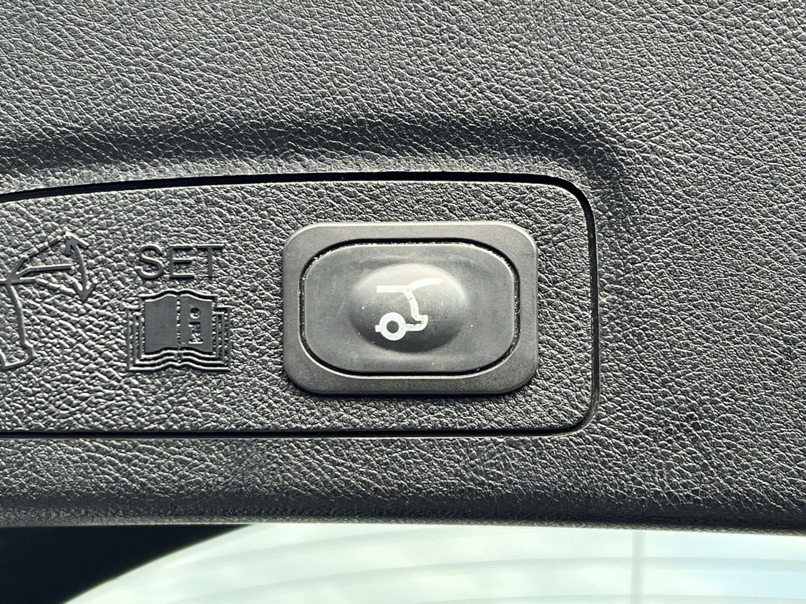 2019 Lincoln MKC Standard