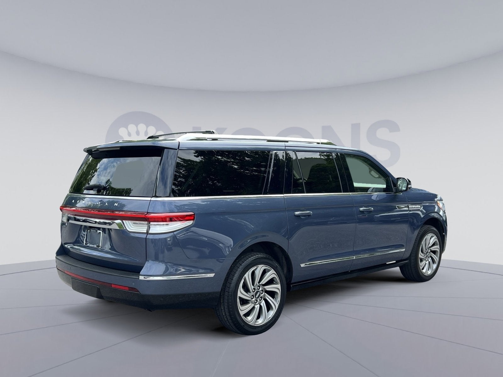 2022 Lincoln Navigator L Reserve