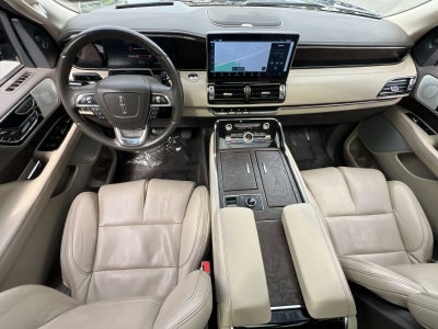 2022 Lincoln Navigator L Reserve