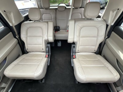 2022 Lincoln Navigator L Reserve