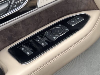 2022 Lincoln Navigator L Reserve
