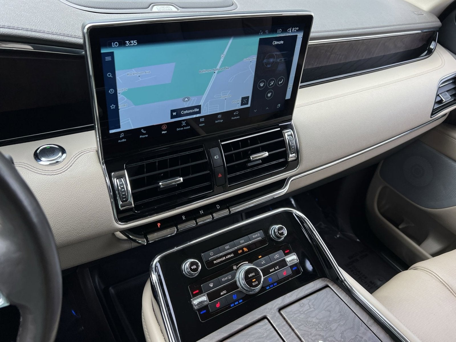 2022 Lincoln Navigator L Reserve