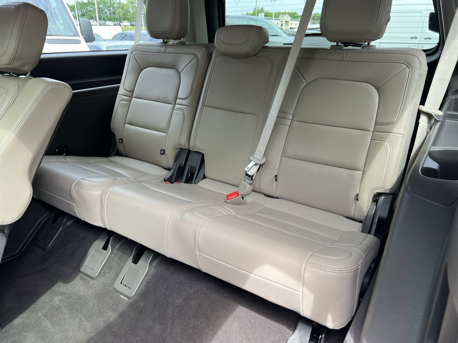 2022 Lincoln Navigator L Reserve