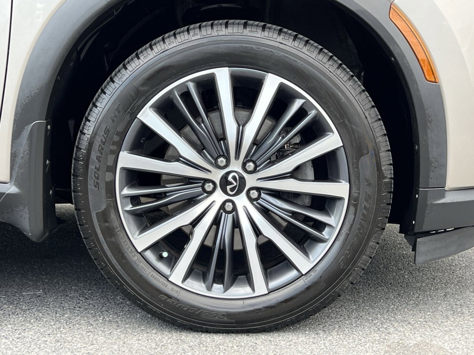 2023 INFINITI QX60 Sensory