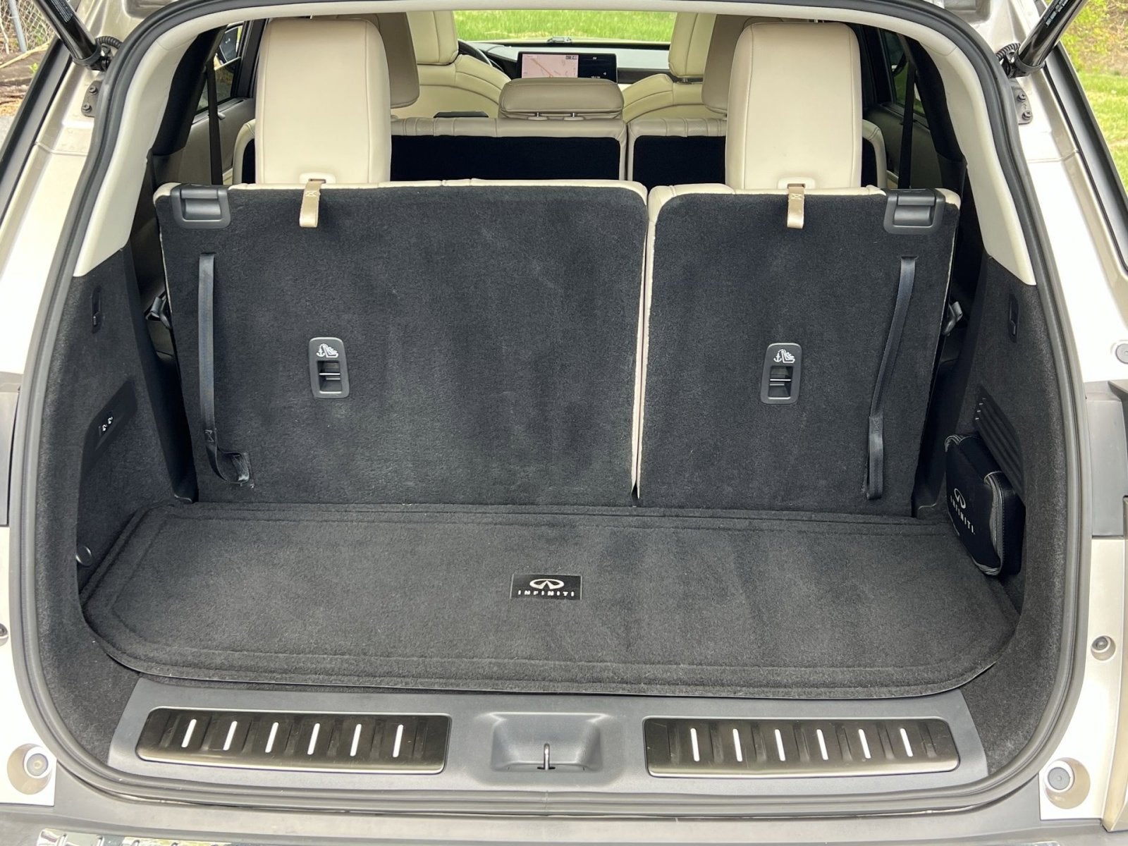 2023 INFINITI QX60 Sensory